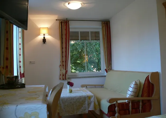 Roesch فندق باد فورتساخ